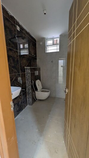 Washroom in 3 BHK Builder Floor at Hsr Layout Sector 2 – for Rent