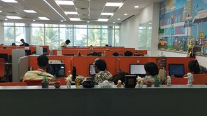  Office Space For Rent in Evershine Mall, Malad West