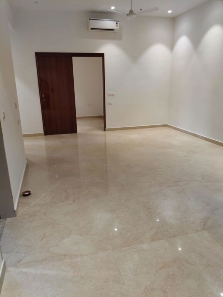 Room, indiabulls-sky-forest 3 Bedroom 2590 Sq.Ft. Apartment In Lower Parel Mumbai 10402131
