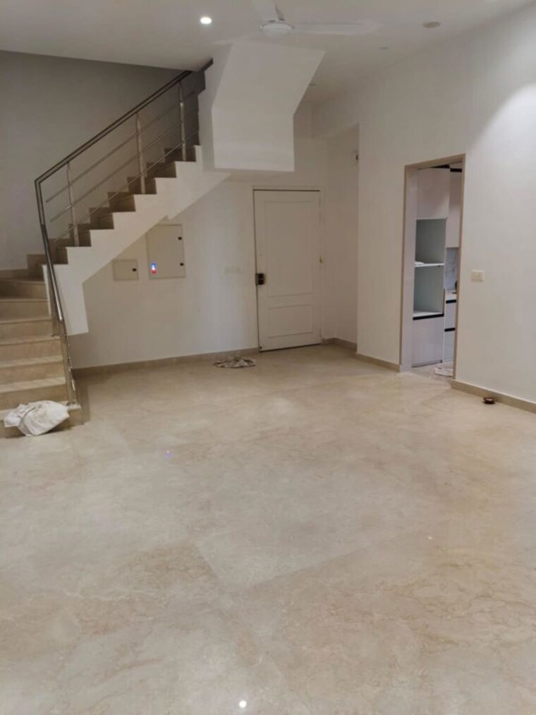 Room, indiabulls-sky-forest 3 Bedroom 2590 Sq.Ft. Apartment In Lower Parel Mumbai 10402131