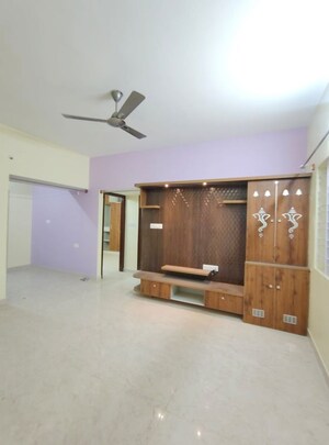 Room in 2 BHK Builder Floor at Iti Layout – for Rent
