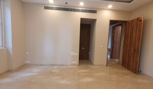 Building Lobby in 3 BHK Apartment at Ambience Creacions, Sector 22 – for Rent