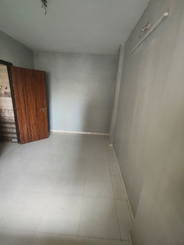 Living Room, kasarvadavali 1 Bedroom 450 Sq.Ft. Apartment In Kasarvadavali Thane 10402142