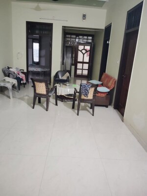 Team Area in 3 BHK Villa at Sushant Golf City – for Rent
