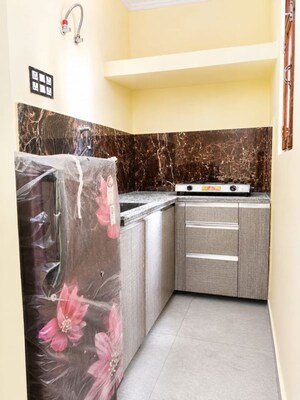 Furnished Amenities in  Builder Floor at Ansal Plaza Sector-23, Sector 23 – for Rent
