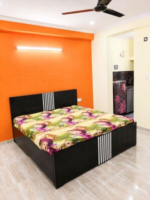 Bedroom in  Builder Floor at Ansal Plaza Sector-23, Sector 23 – for Rent