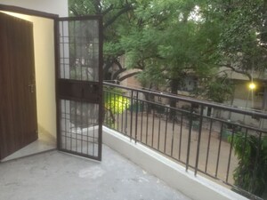 Balcony in 4 BHK Apartment at Jawahar Nagar – for Rent