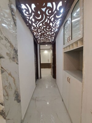 Building Lobby in 2 BHK Builder Floor at Ajnara Grand Heritage, Sector 74 – for Sale