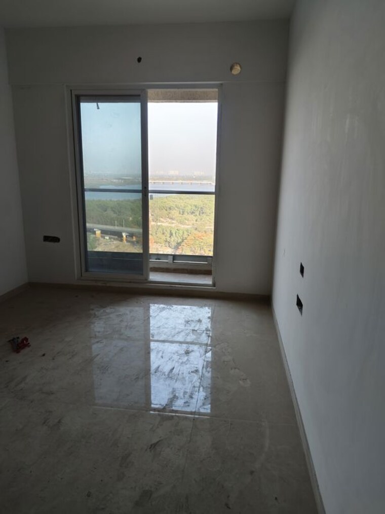 Room, dosti-west-county-phase-2-dosti-cedar 3 Bedroom 1100 Sq.Ft. Apartment In Balkum Pada Thane 10402254