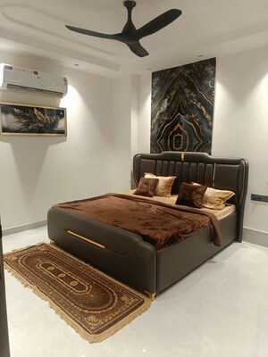 Bedroom in 4 BHK Builder Floor at SS Mayfield Gardens, Sector 51 – for Sale