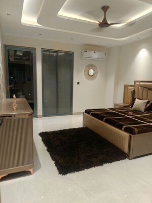 Bedroom in 4 BHK Builder Floor at SS Mayfield Gardens, Sector 51 – for Sale