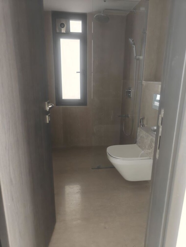 Bathroom, piramal-mahalaxmi 4 Bedroom 1442 Sq.Ft. Apartment In Mahalaxmi Mumbai 10402270