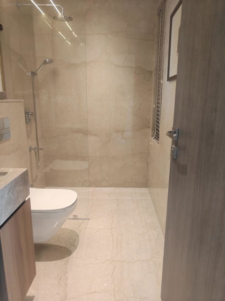 Bathroom, piramal-mahalaxmi 4 Bedroom 1442 Sq.Ft. Apartment In Mahalaxmi Mumbai 10402270