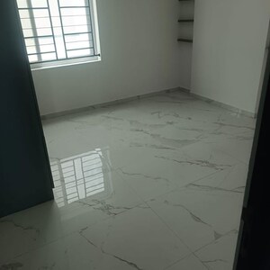 Room in 2 BHK Apartment at Casagrand Boulevard, Hennur Road – for Rent