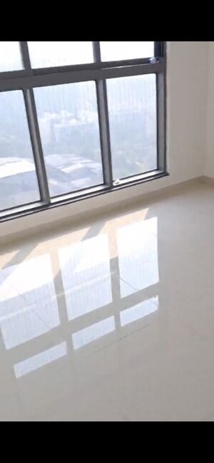 Room in 1 BHK Apartment at UK Iridium, Kandivali East – for Rent