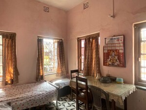 Living Room in 6+ BHK Independent House at Garia – for Sale