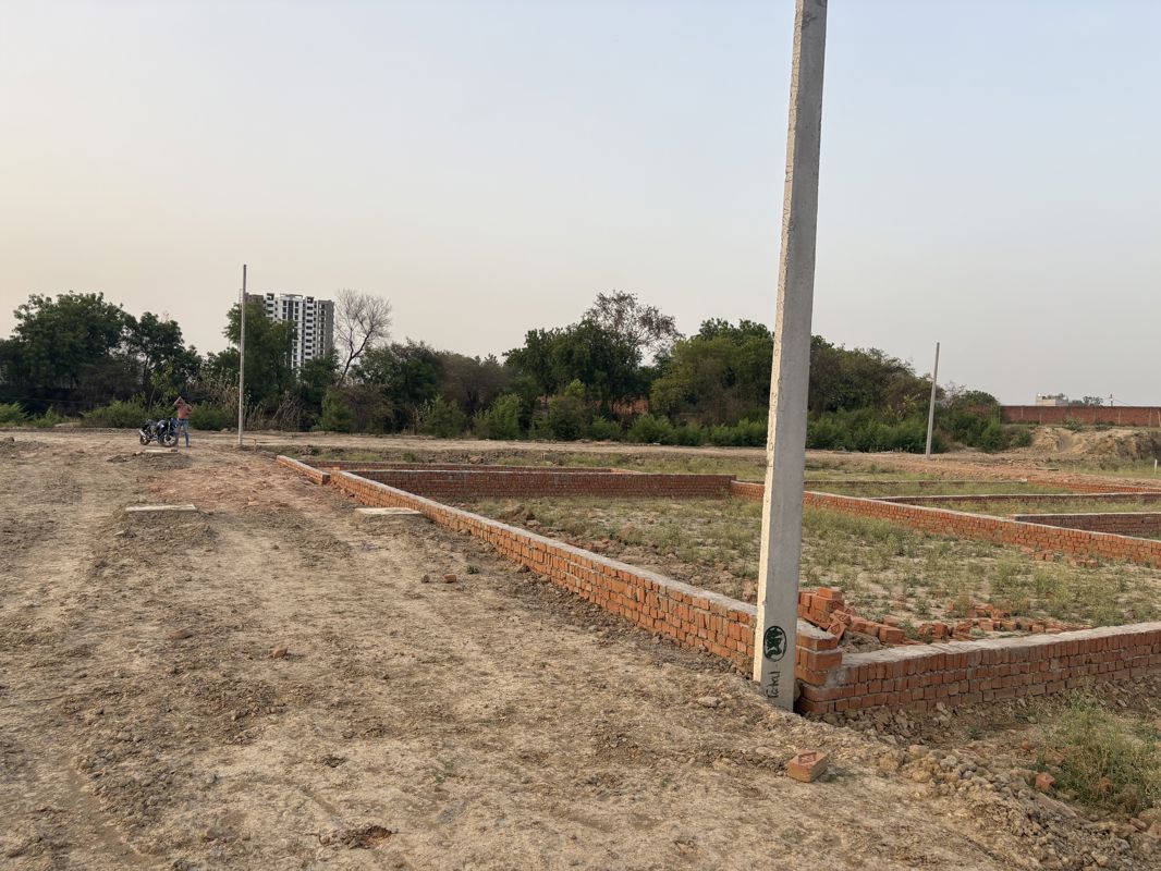 Plot For Sale in Rudra Aadharshila