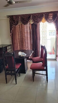 2 BHK Apartment For Rent in Puravankara Palm Beach