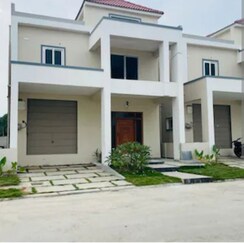 3 BHK + Pooja Room,Servant Room,Study Room,Extra Room,Basement,Store Room Villa For Sale in Sri Mytri Aavasa