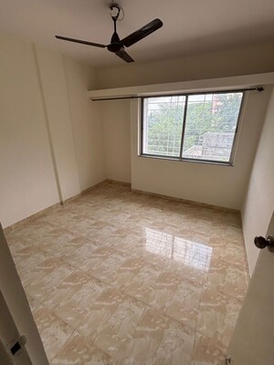 Master Bedroom in 2 BHK Apartment at Kamgar Putala Vasahat – for Rent