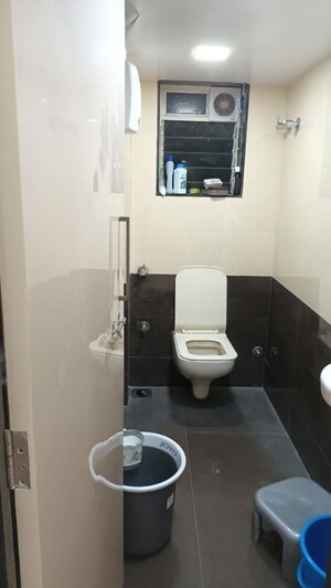 Bathroom in 1 BHK Apartment at Andheri West – for Rent