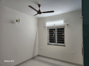 Room in 3 BHK Apartment at My Home Sayuk, Tellapur – for Rent