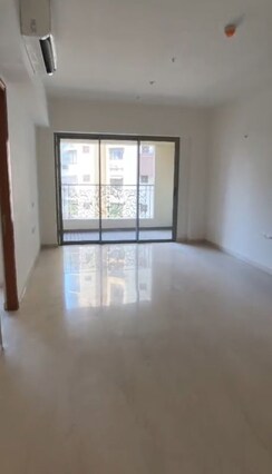 3 BHK + Pooja Room Apartment For Sale in Lodha Bellagio