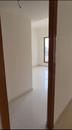 Room in 3 BHK Apartment at Lodha Bellagio, Powai – for Sale