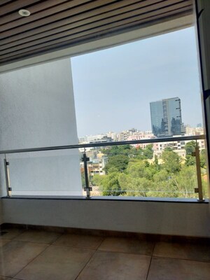 Room in 2 BHK Apartment at Valencia Apartment, Baner – for Sale