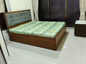 Bedroom in  Pg at Kajupada – for Rent