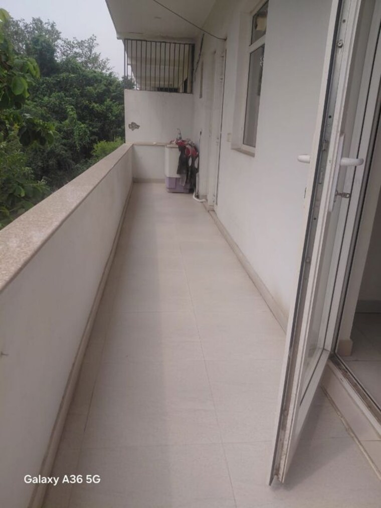 Balcony, sector 15 ii 4 Bedroom 2700 Sq.Ft. Builder Floor In Sector 15 ii Gurgaon 10402440