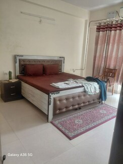 4 BHK +Builder Floor For Rent in Sector 15 II