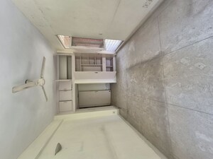 Kitchen in 3.5 BHK Apartment at Mayur Vihar – for Rent