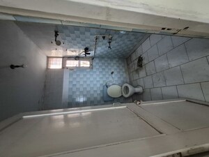 Kitchen in 1.5 BHK Apartment at Mayur Vihar – for Rent
