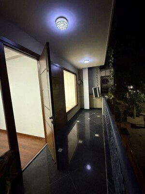 Balcony in 3 BHK Builder Floor at Chittaranjan Park – for Rent
