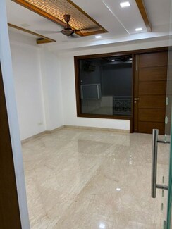 3 BHK Builder Floor For Rent in Chittaranjan Park