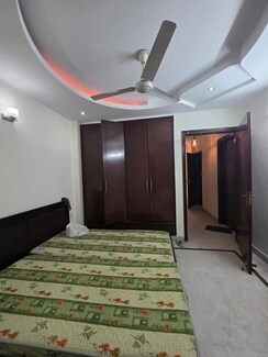 3 BHK Builder Floor For Rent in Chittaranjan Park