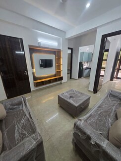 2 BHK Builder Floor For Rent in Uday Nagar