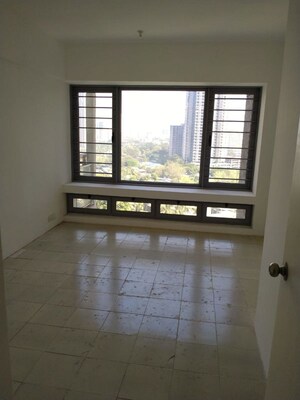 Room in 3 BHK Apartment at The Wadhwa Anmol Pride, Goregaon West – for Rent