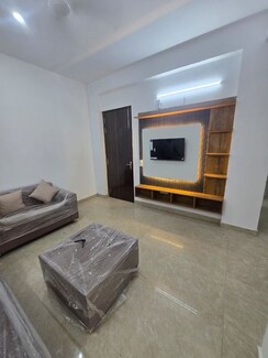 2 BHK Builder Floor For Rent in Sector 44