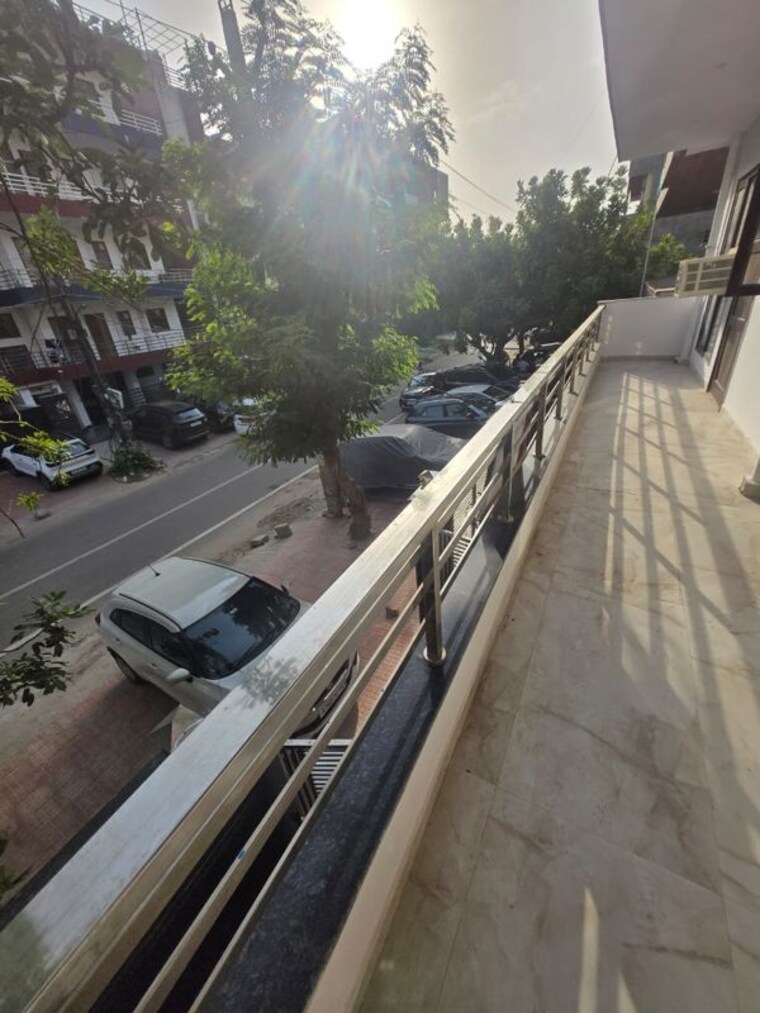 Balcony, sector 44 2 Bedroom 1368 Sq.Ft. Builder Floor In Sector 44 Gurgaon 10402512