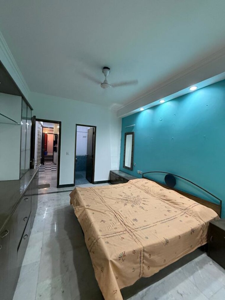 Bedroom, chittaranjan park 2 Bedroom 1200 Sq.Ft. Builder Floor In Chittaranjan Park Delhi 10402554