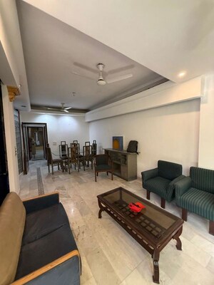 2 BHK Builder Floor For Rent in Chittaranjan Park