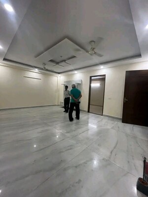 Parking in 2 BHK Apartment at Chattarpur – for Rent