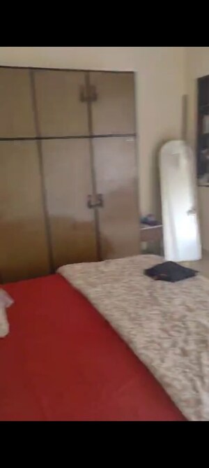 Bedroom in 1 BHK Apartment at Vakola – for Rent