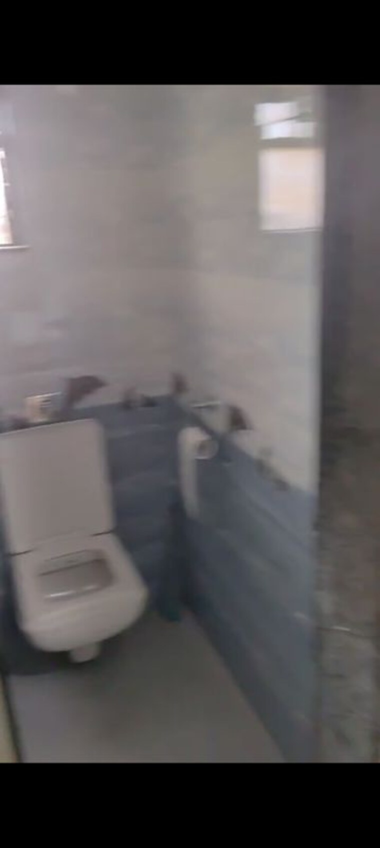 Bathroom, vakola 1 Bedroom 450 Sq.Ft. Apartment In Vakola Mumbai 10402615