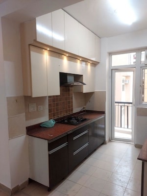 Kitchen in 3 BHK Apartment at Mahaluxmi Migsun Ultimo, Omicron Iii Greater Noida – for Rent