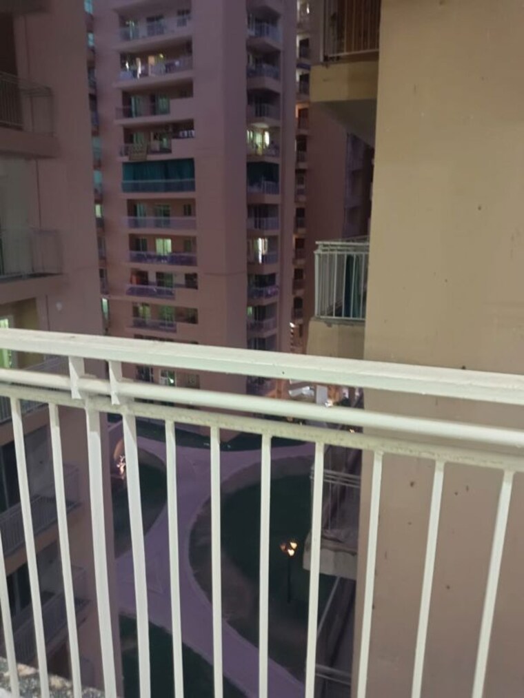 Balcony, mahaluxmi-migsun-ultimo 2 Bedroom 700 Sq.Ft. Apartment In Omicron Iii Greater Noida Greater Noida 10395185