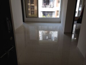 Room in 2 BHK Apartment at Shraddha Paramount, Tagore Nagar – for Rent