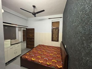 Bedroom in 2 BHK Builder Floor at Palam Vihar Residents Association, Palam Vihar – for Rent